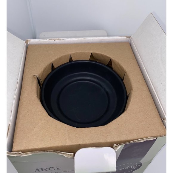 Scentsy ABC Teacher Warmer in box - Picture 5 of 13